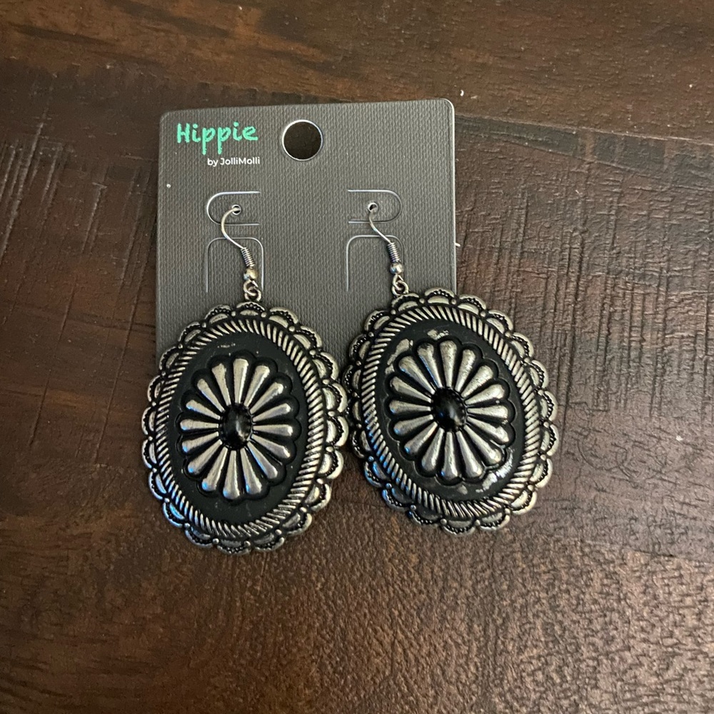 Western Conch Earrings